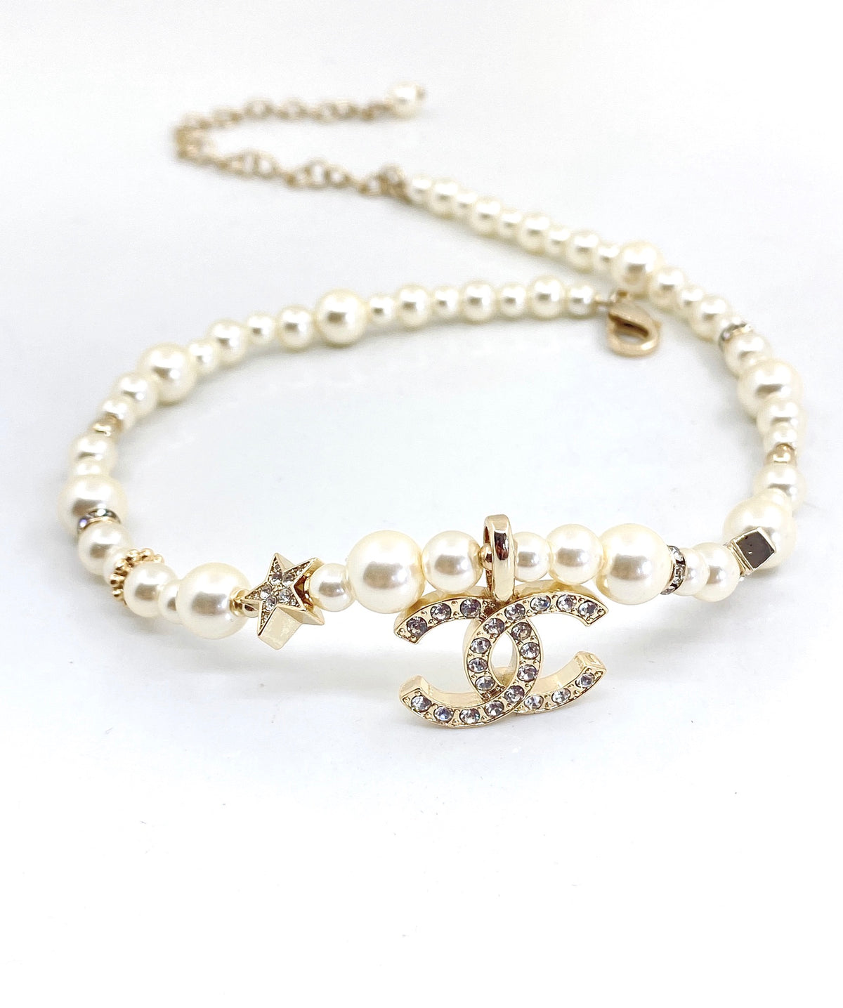 Double-C Emblem Pendant Necklace in Polished Metal-Tone – Design 021 main product view