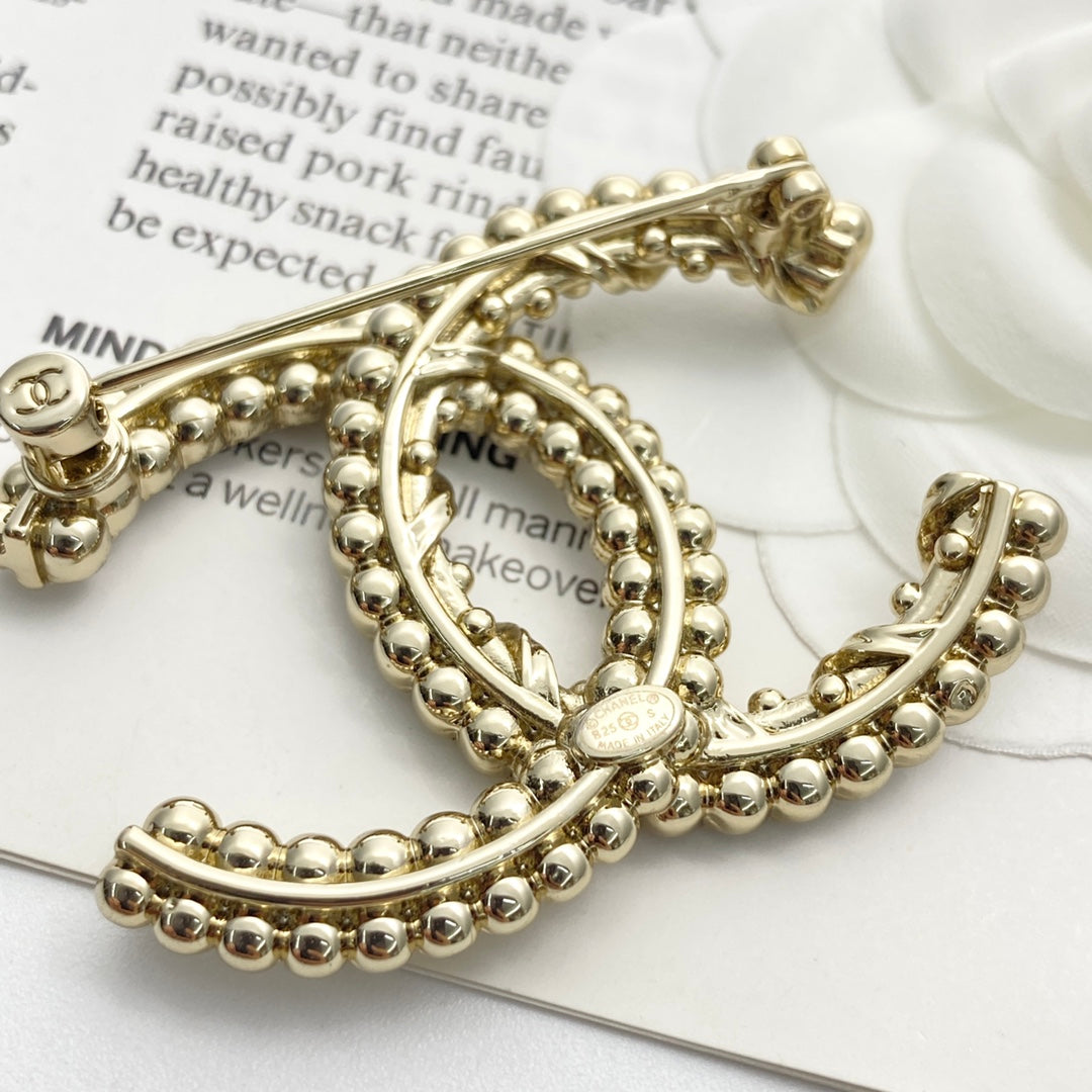 Double-C Emblem Brooch in Polished Metal-Tone – Design 062 main product view