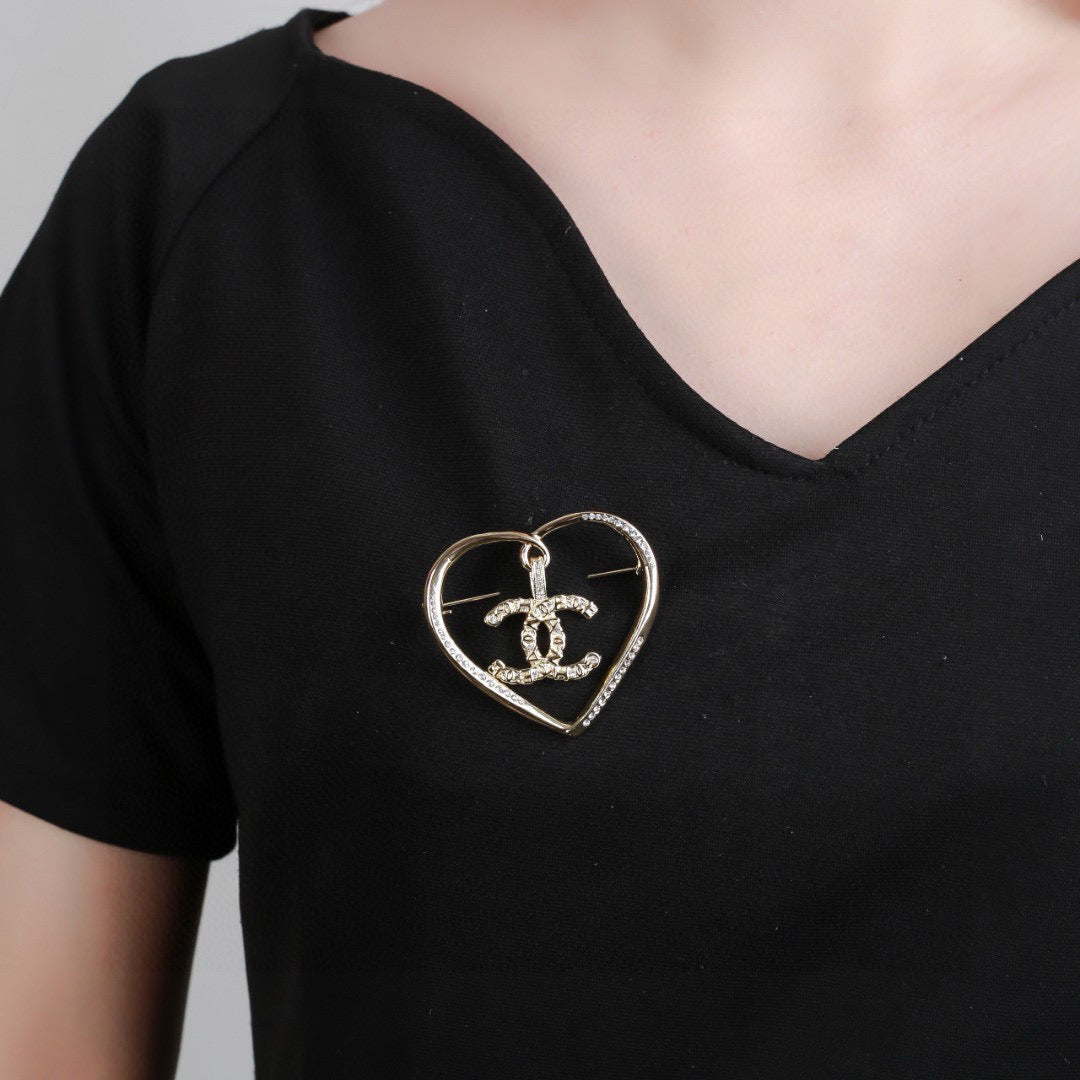 Signature Emblem Brooch in Polished Metal-Tone – Design 044 front product view