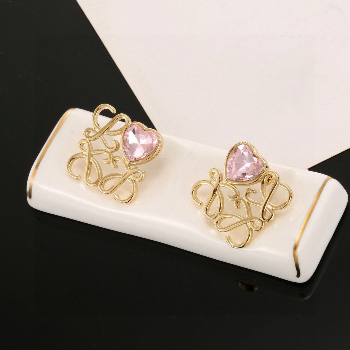 Graphic Emblem Jewelry Accessory in Gold-Tone – Design 04 close-up detail