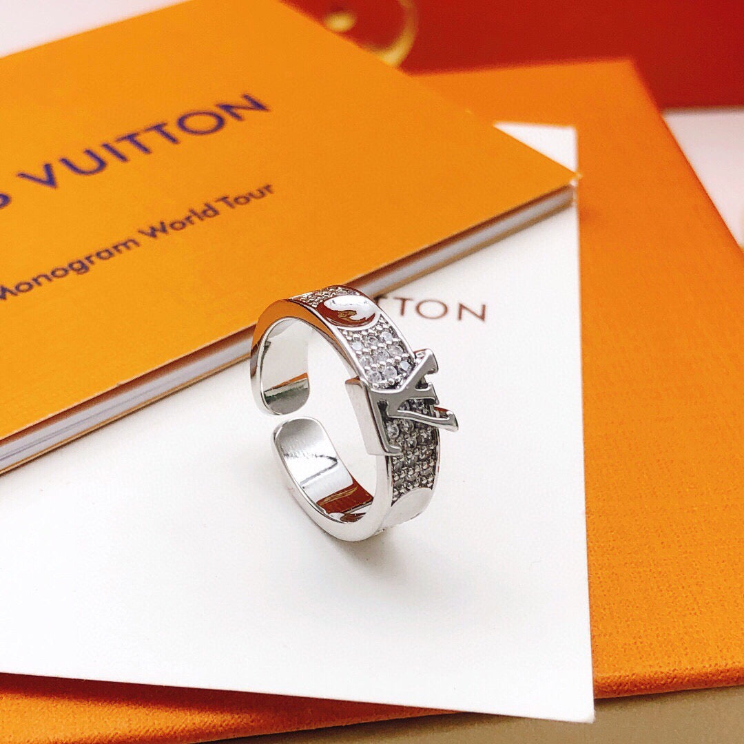 Geometric Emblem Statement Ring in Gold-Tone – Design 001 close-up detail