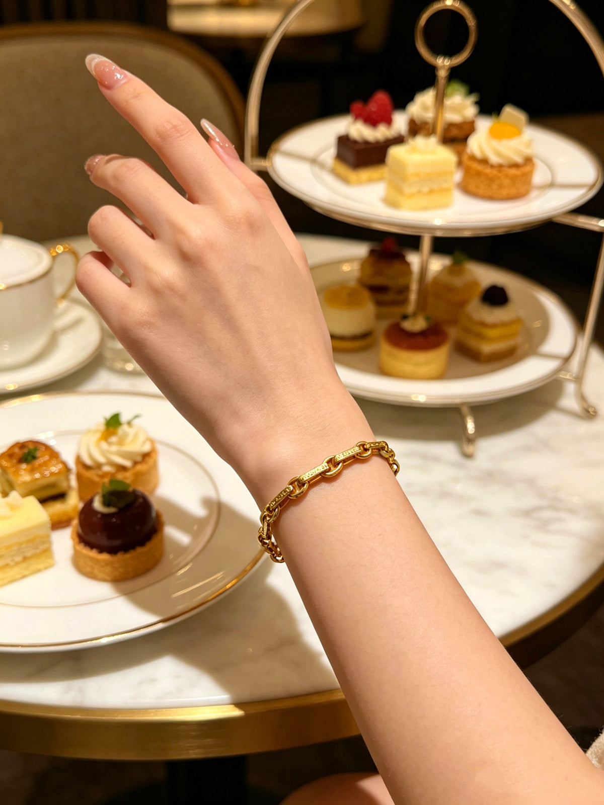 Cross Cuban-Link Bracelet in Antique Silver-Tone – Cuban Link – Design 14 detail view