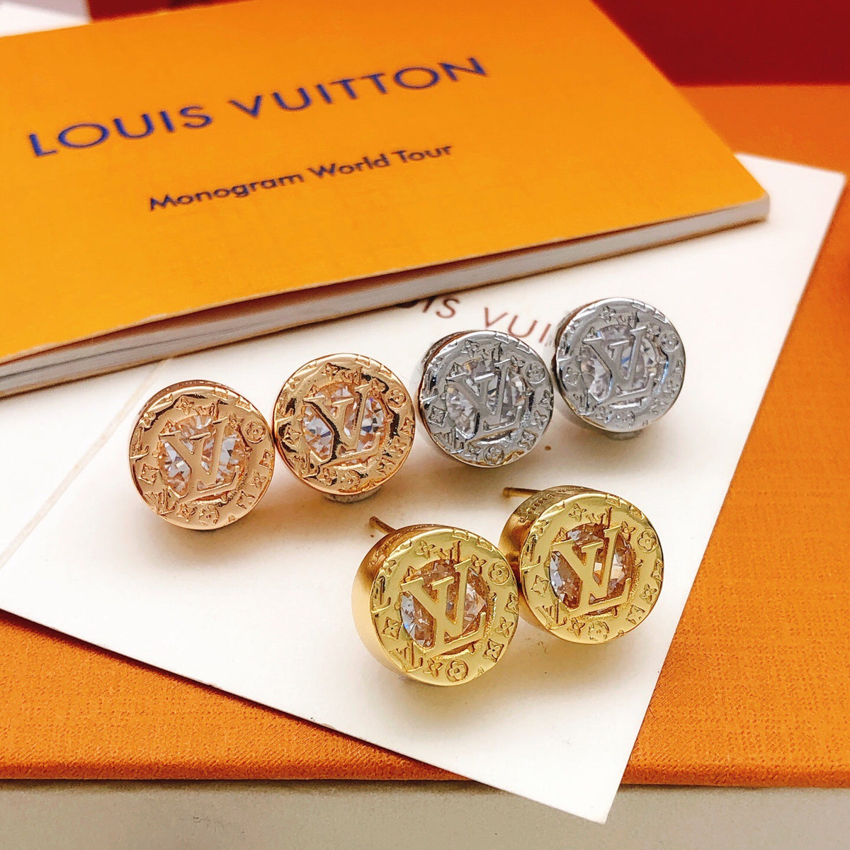 Round Stud Earrings in Silver-Tone – Silver Detail front product view