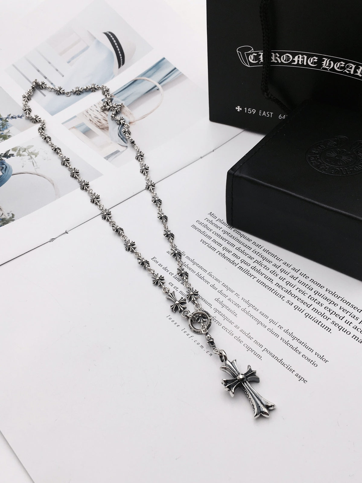 Cross Pendant Necklace in Metal-Tone – Design 07 side detail