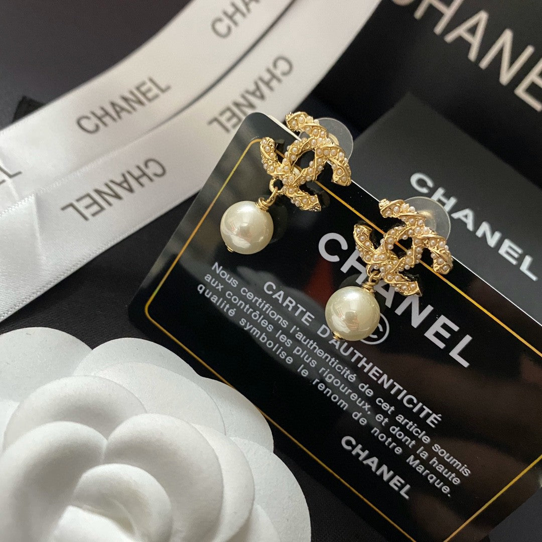 Letter Pearl-Detail Stud Earrings – Pearl Detail – Design 006 front product view
