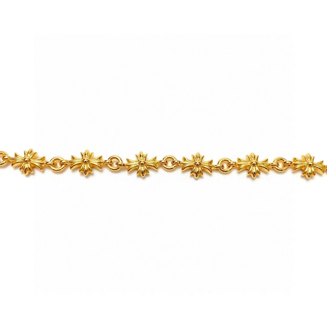 Signature Emblem Bracelet in Gold-Tone – Design 007 detail view