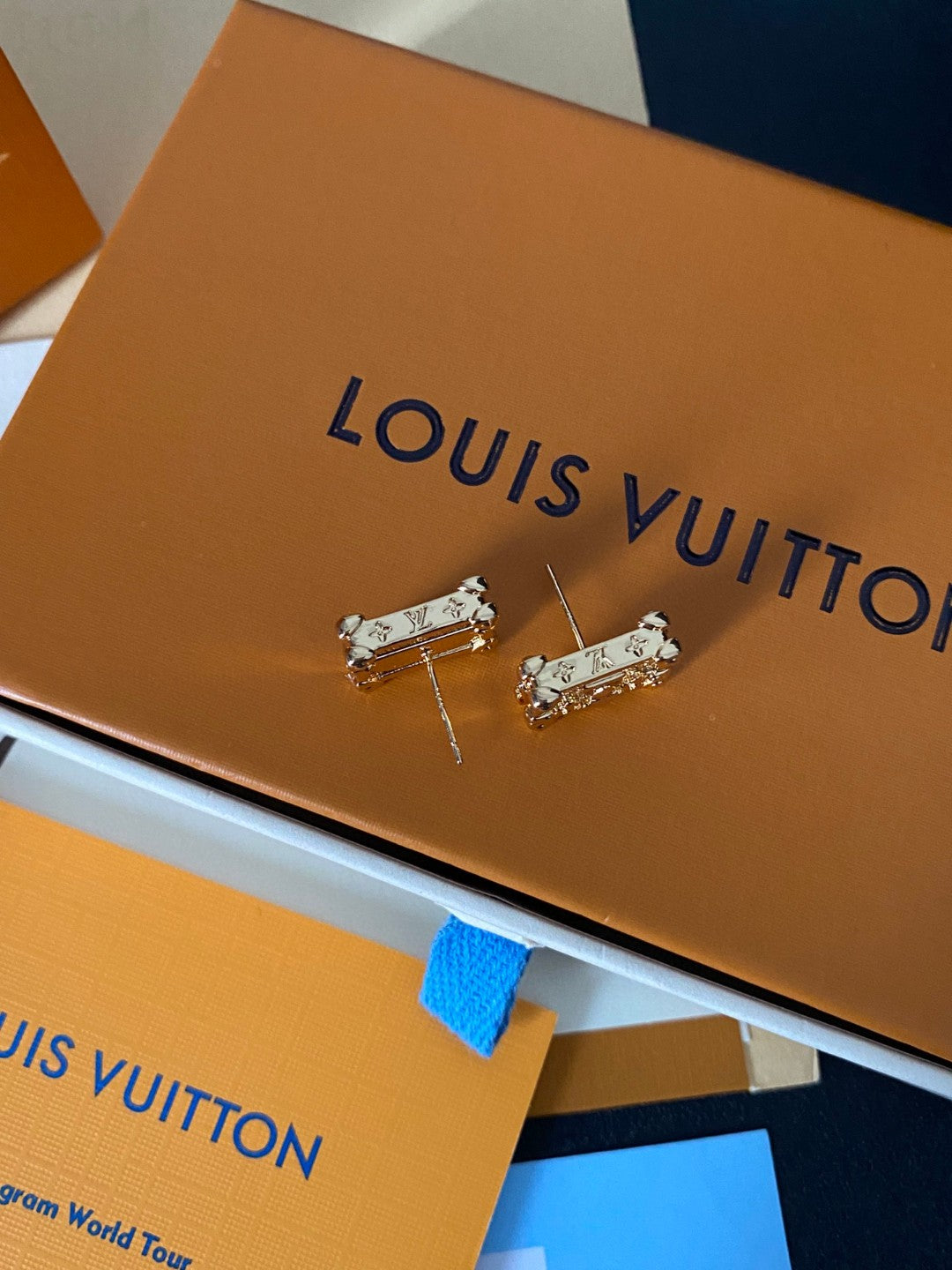 Geometric Emblem Stud Earrings in Gold-Tone – Design 042 side detail