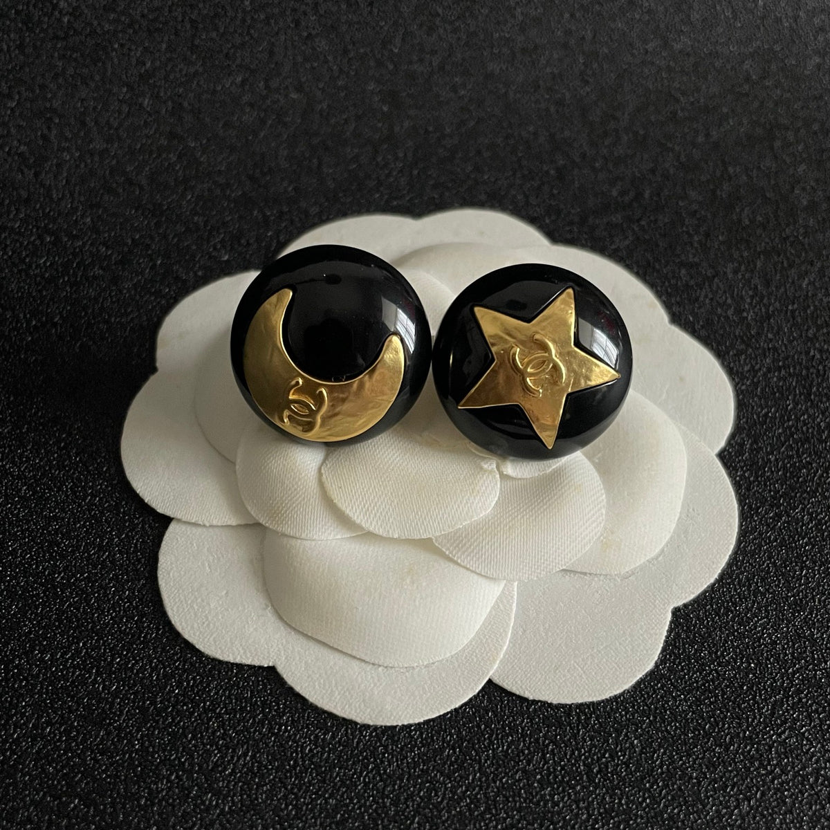 Double-C Emblem Stud Earrings in Polished Metal-Tone – Design 390 front product view