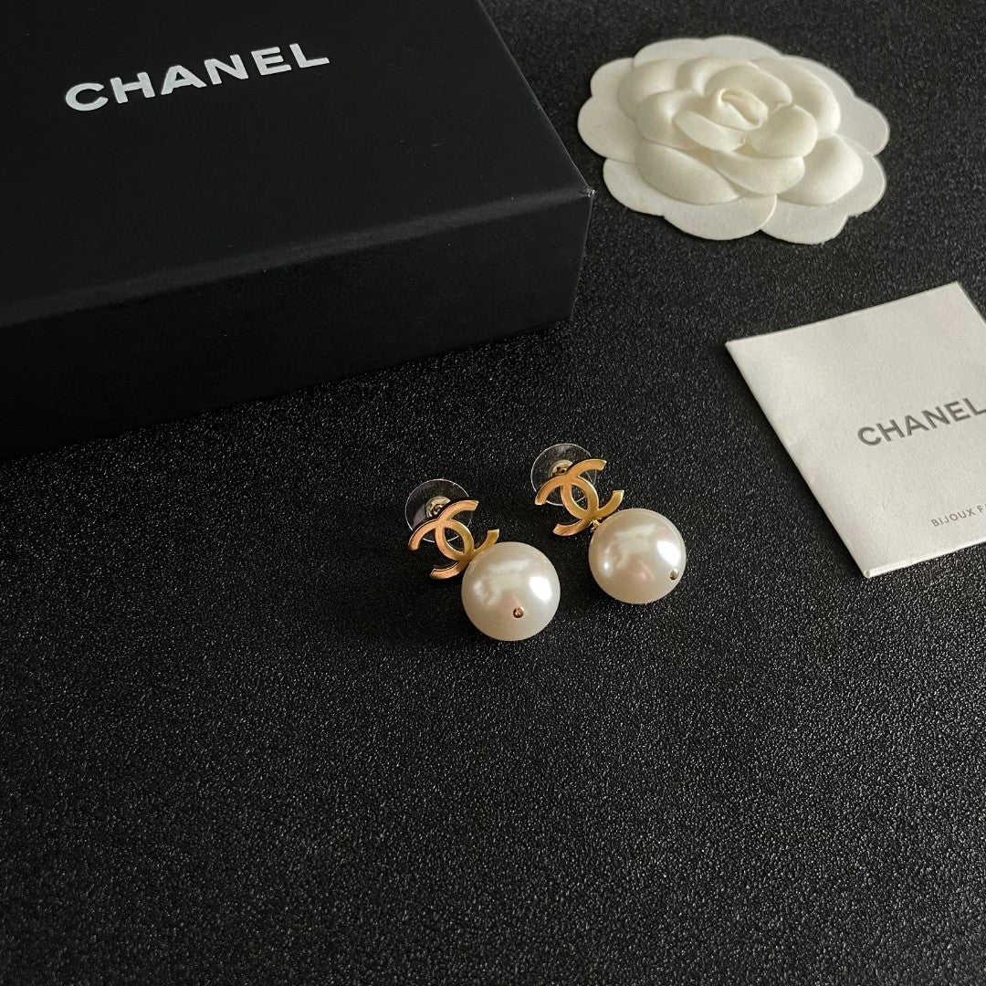 Double-C Emblem Pearl-Detail Stud Earrings – Pearl Detail – Design 024 styled product view
