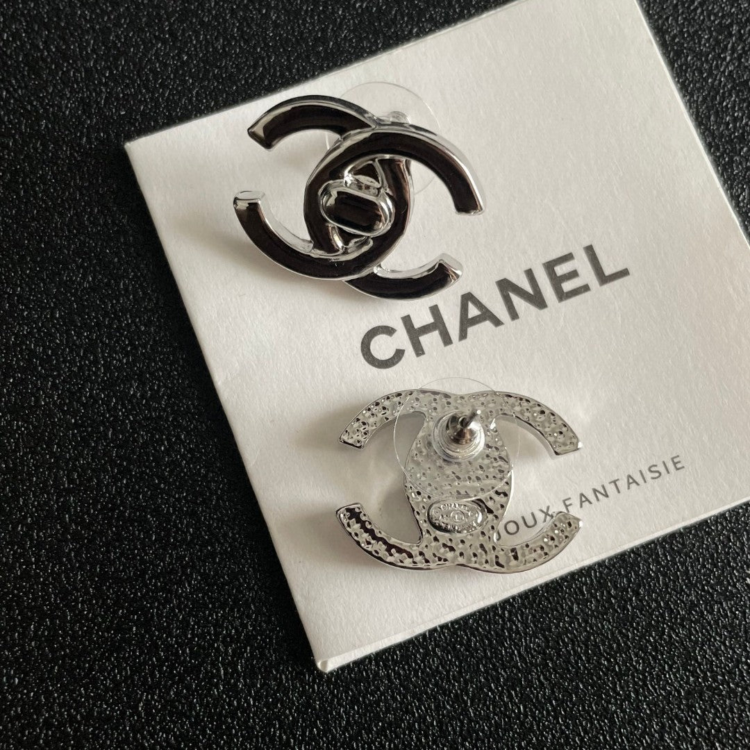 Double-C Emblem Stud Earrings in Polished Metal-Tone – Design 348 main product view