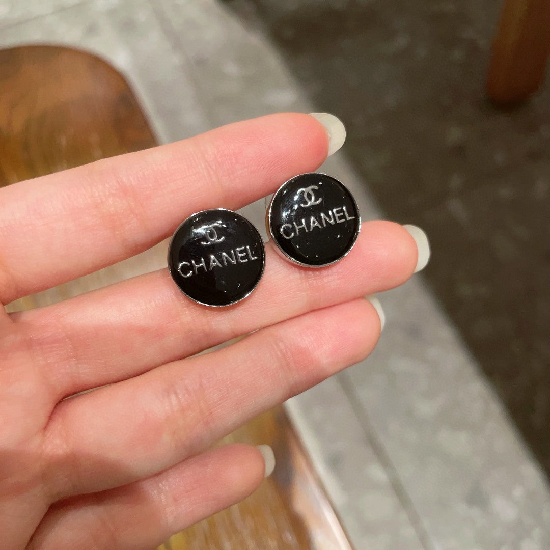 Double-C Emblem Stud Earrings in Polished Metal-Tone – Design 347 side detail
