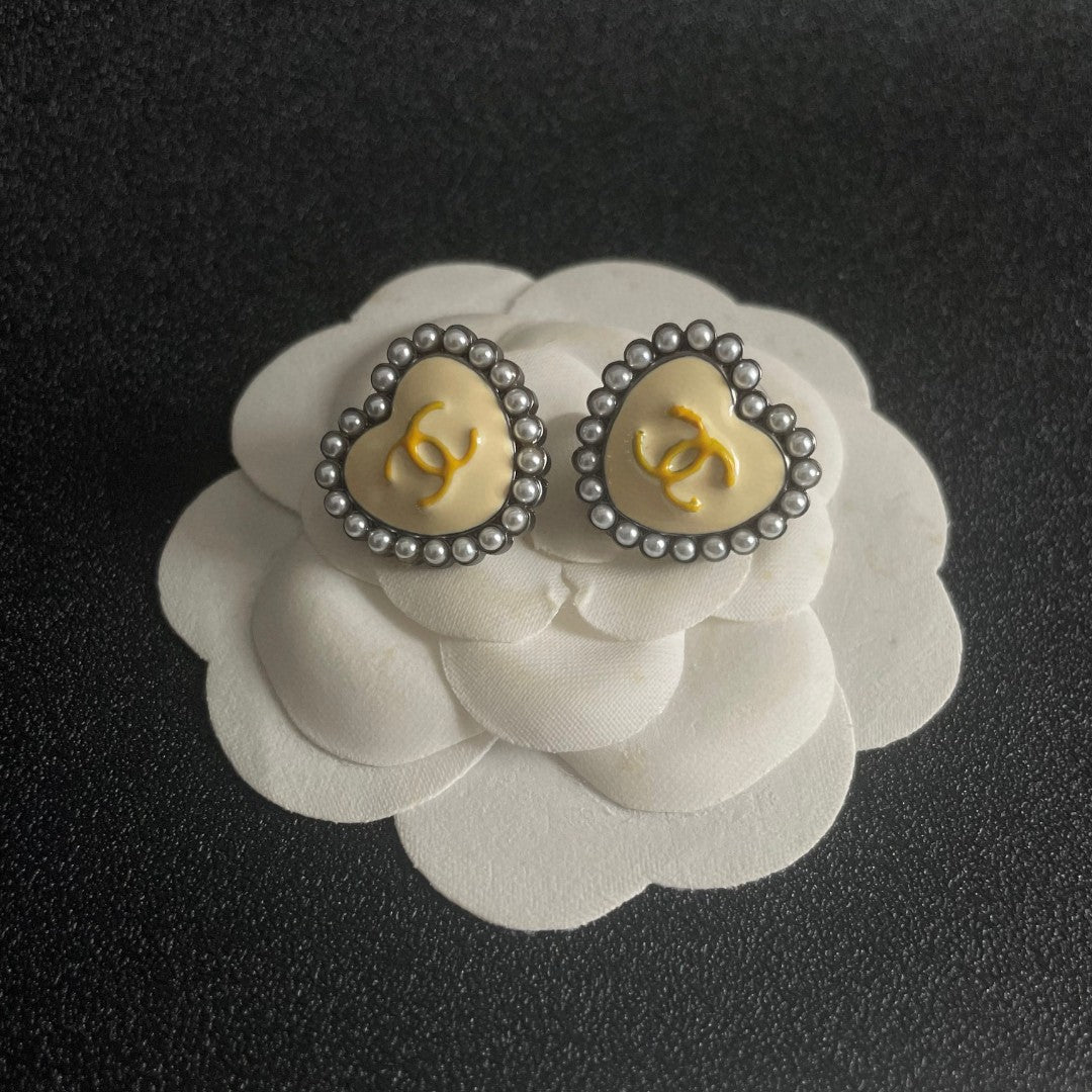 Double-C Emblem Pearl-Detail Stud Earrings – Pearl Detail – Design 019 front product view