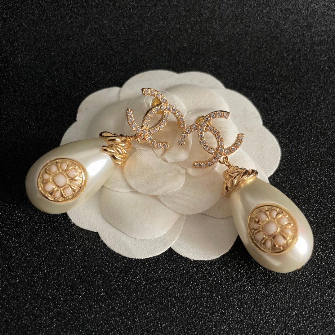 Double-C Emblem Pearl-Detail Statement Earrings – Pearl Detail – Design 023 front product view