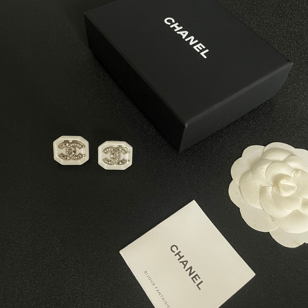 Double-C Emblem Crystal-Accent Stud Earrings – Design 042 close-up detail