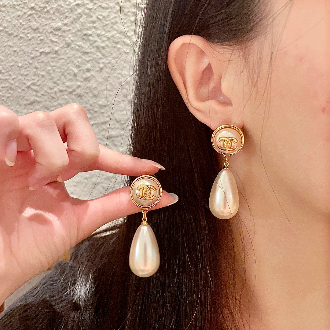 Double-C Emblem Pearl-Detail Statement Earrings – Pearl Detail – Design 021 front product view
