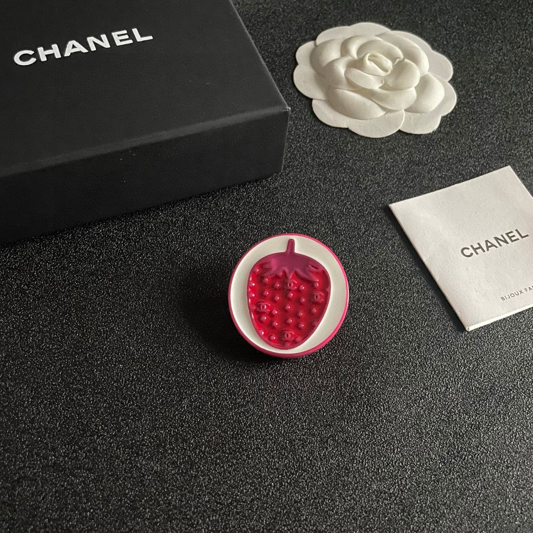 Double-C Emblem Brooch in Polished Metal-Tone – Design 043 styled product view
