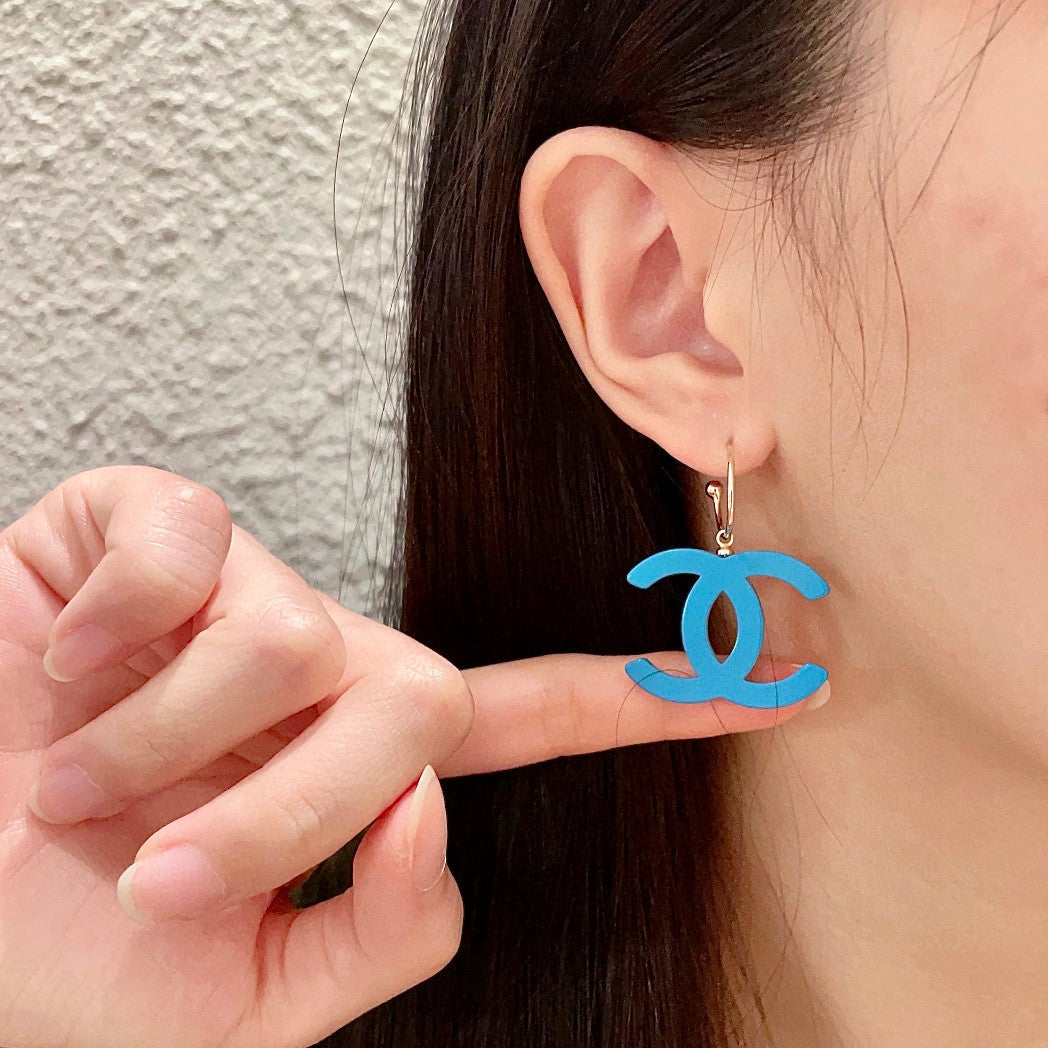 Double-C Emblem Statement Earrings in Polished Metal-Tone – Design 041 front product view