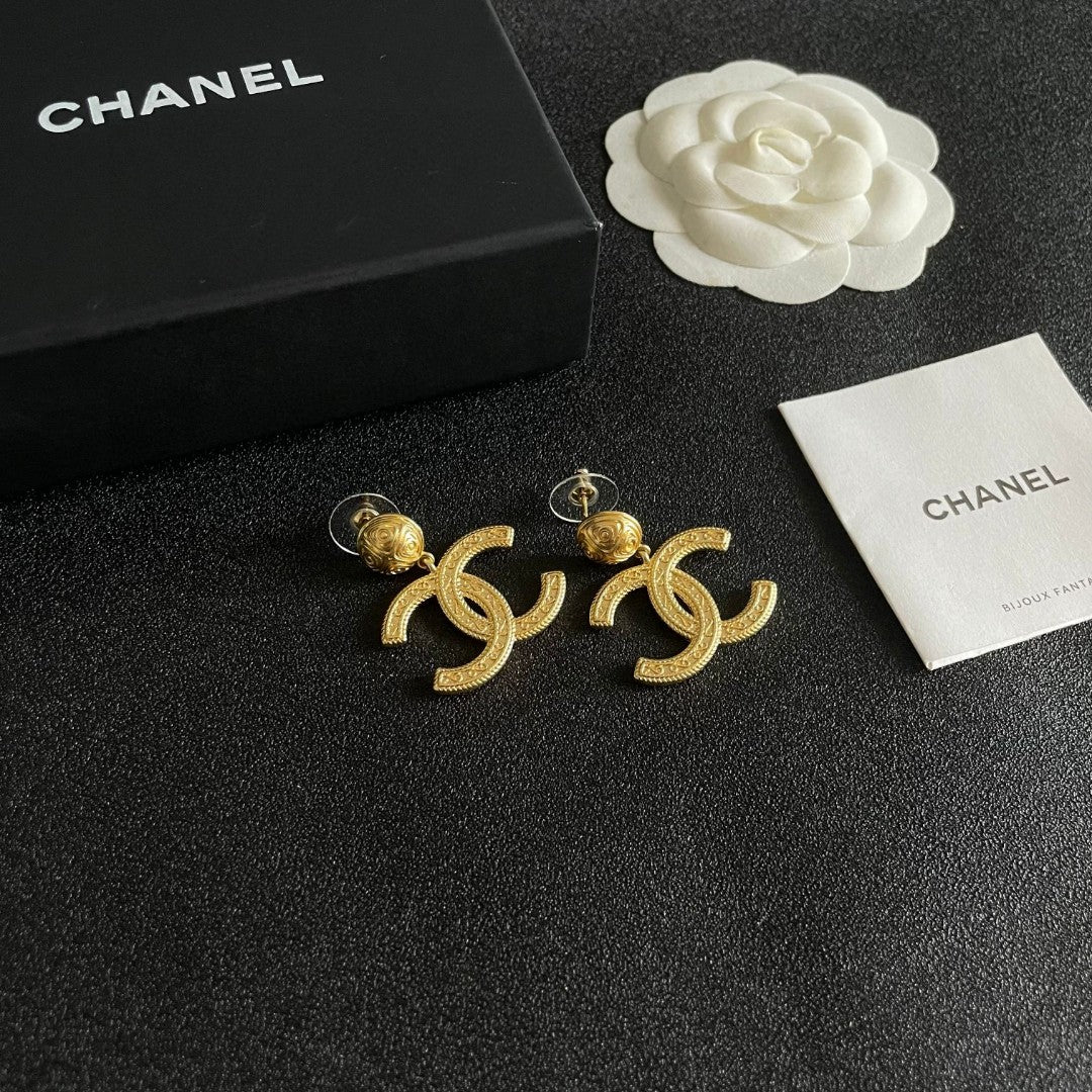 Double-C Emblem Statement Earrings in Polished Metal-Tone – Design 040 styled product view