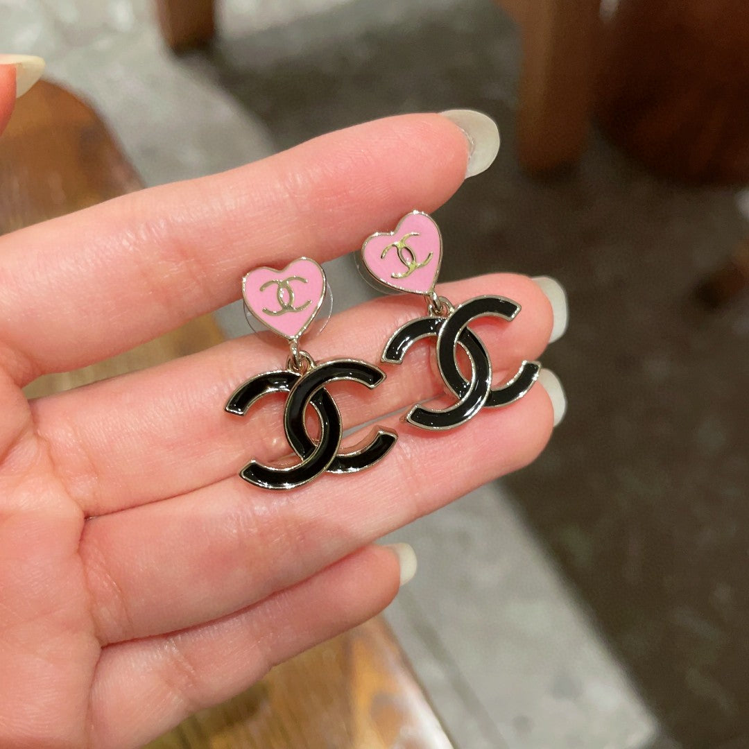 Double-C Emblem Statement Earrings in Polished Metal-Tone – Heart Detail side detail