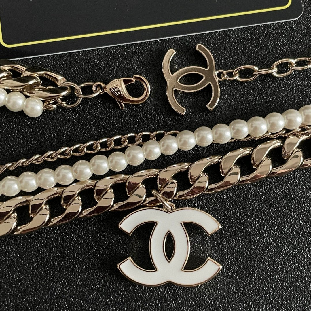 Double-C Emblem Pendant Necklace in Polished Metal-Tone – Design 033 main product view