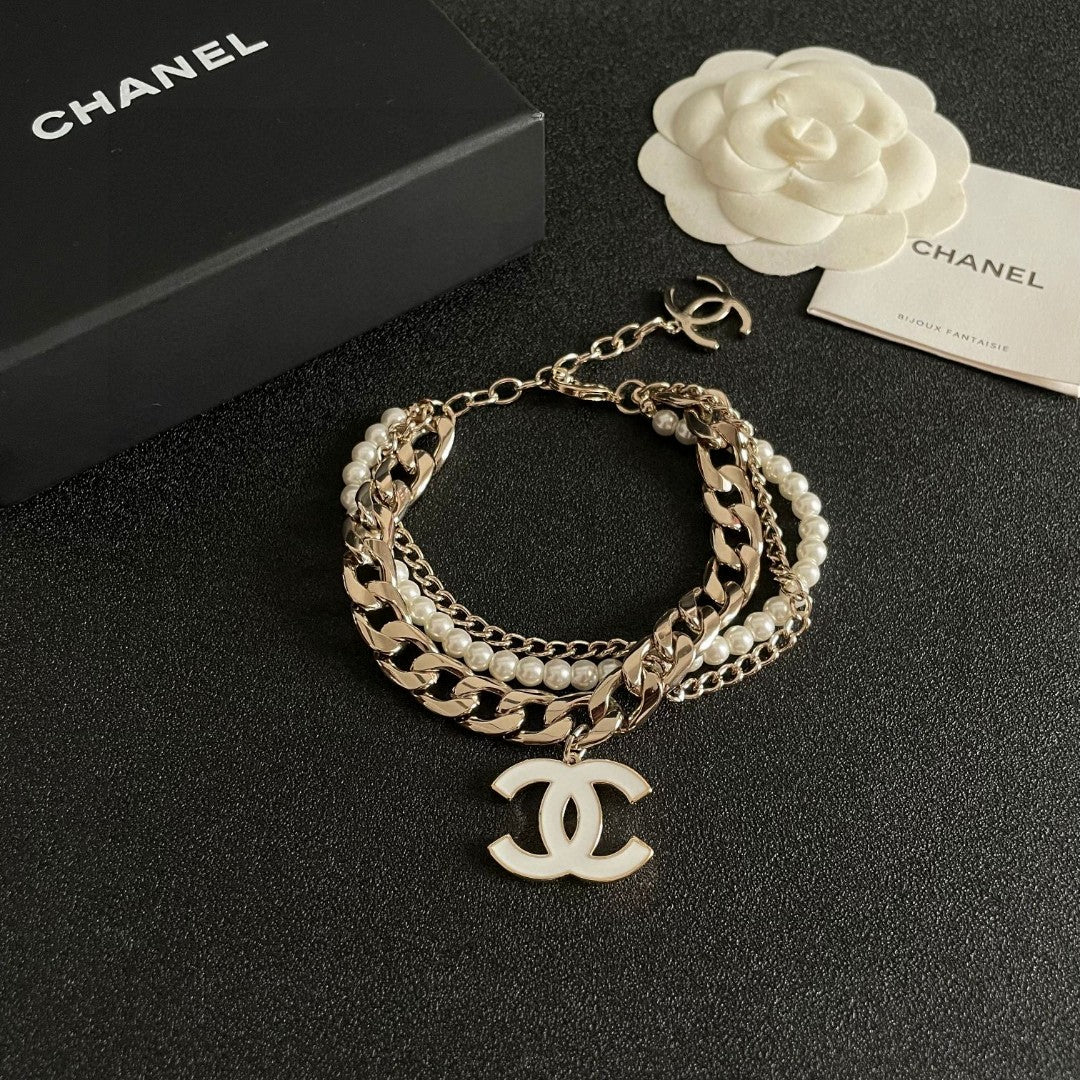 Double-C Emblem Bracelet in Polished Metal-Tone – Design 006 front product view