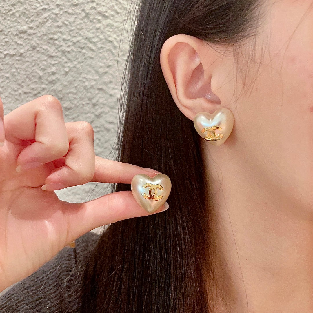 Double-C Emblem Stud Earrings in Polished Metal-Tone – Heart Detail – Design 006 main product view