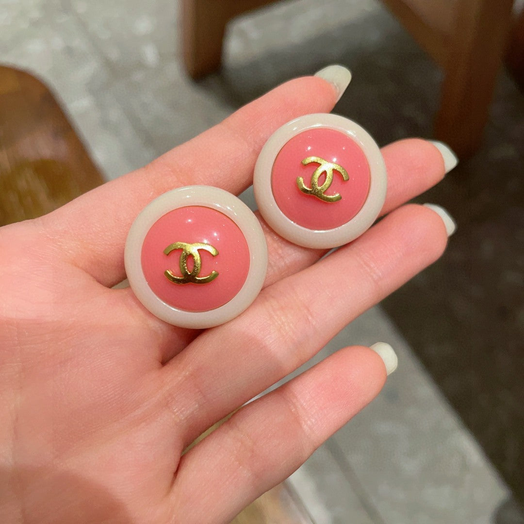 Double-C Emblem Stud Earrings in Polished Metal-Tone – Design 221 side detail