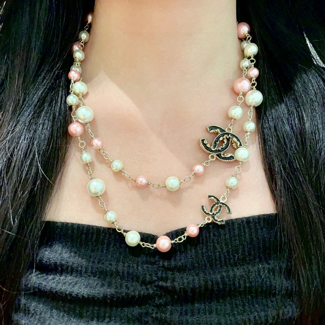Double-C Emblem Pearl-Detail Pendant Necklace – Pearl Detail – Design 051 detail view