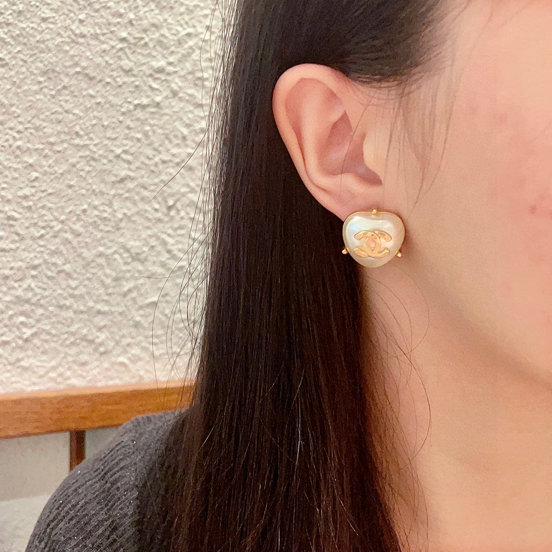 Double-C Emblem Pearl-Detail Stud Earrings – Pearl Detail – Design 008 detail view