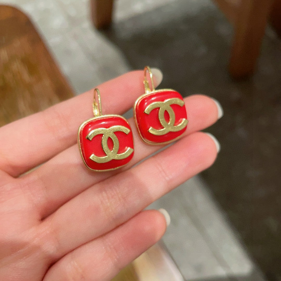 Double-C Emblem Statement Earrings in Polished Metal-Tone – Design 032 front product view