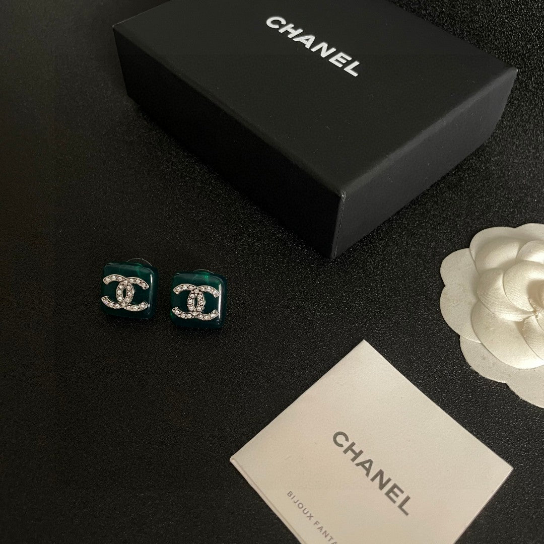 Double-C Emblem Crystal-Accent Stud Earrings – Design 024 close-up detail