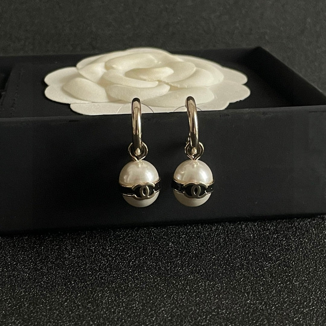 Double-C Emblem Pearl-Detail Statement Earrings – Pearl Detail – Design 010 front product view
