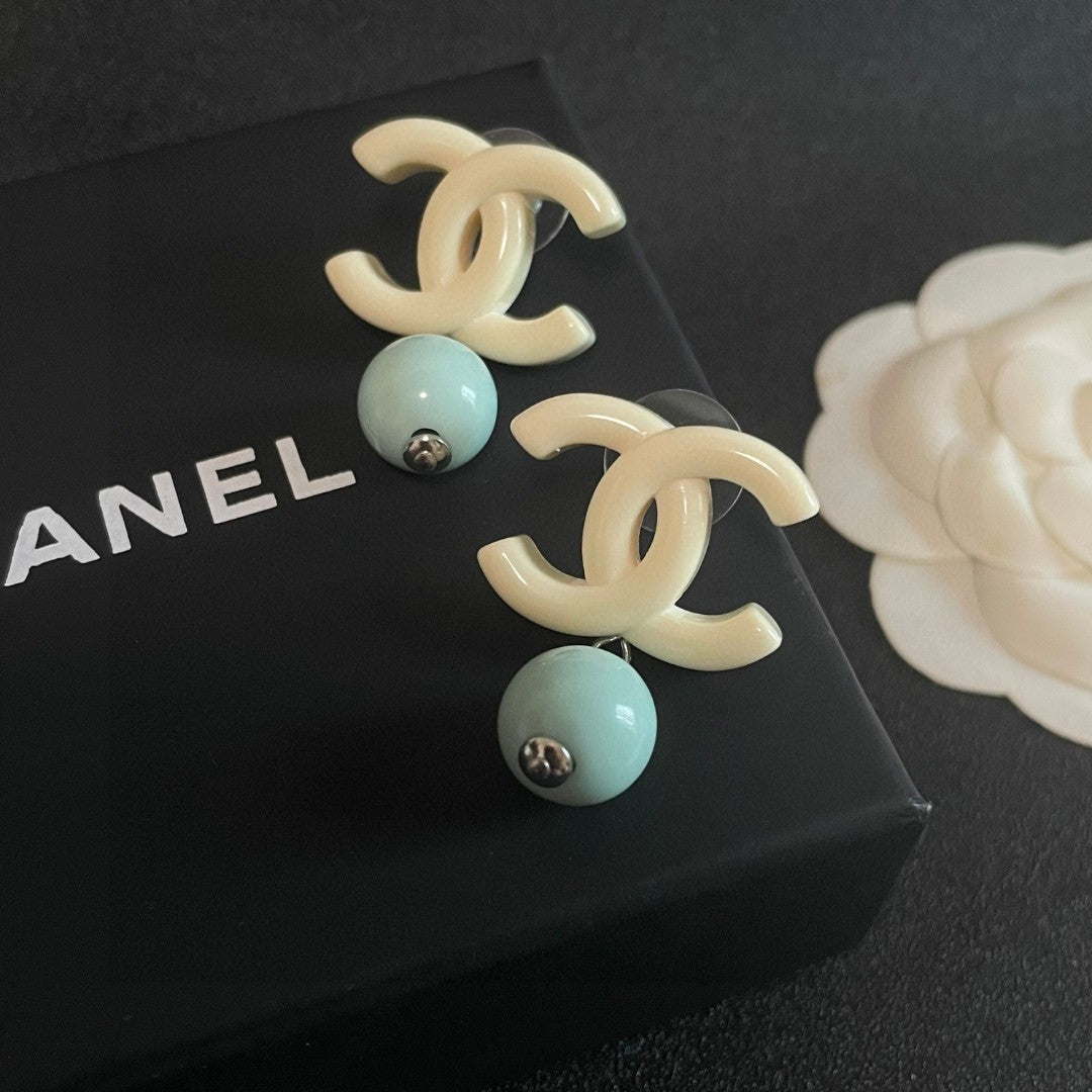 Double-C Emblem Pearl-Detail Statement Earrings – Pearl Detail – Design 008 detail view