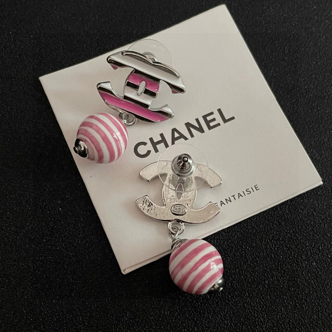 Double-C Emblem Statement Earrings in Polished Metal-Tone – Design 020 main product view