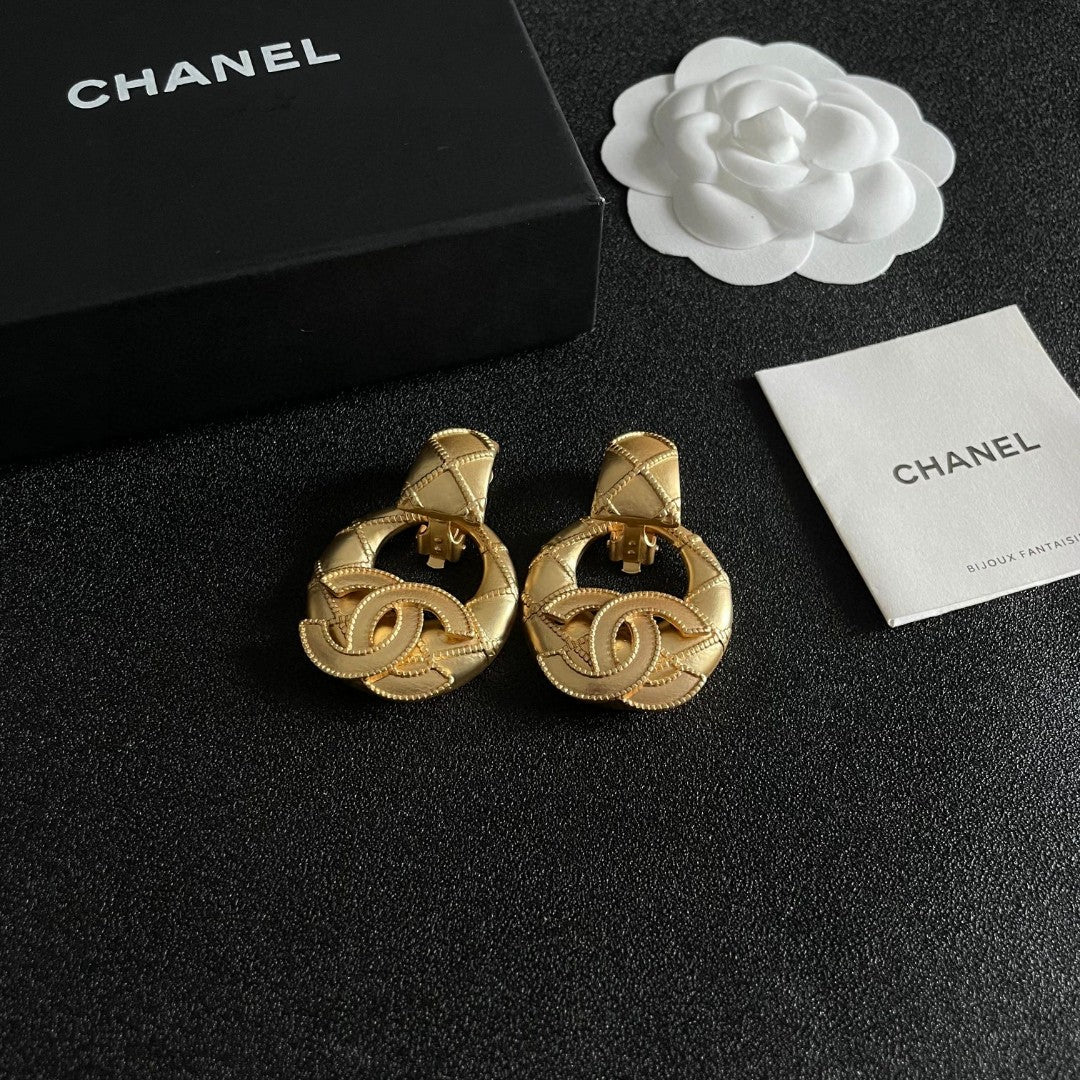 Double-C Emblem Jewelry Accessory in Polished Metal-Tone – Design 002 styled product view