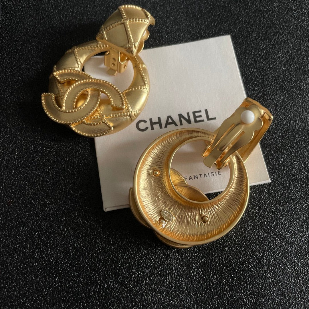 Double-C Emblem Jewelry Accessory in Polished Metal-Tone – Design 002 main product view