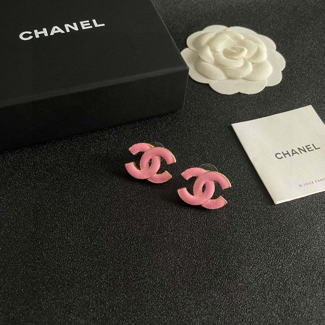Double-C Emblem Stud Earrings in Polished Metal-Tone – Design 151 styled product view