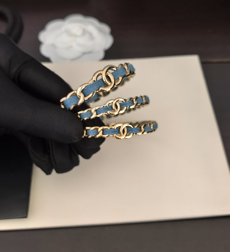 Signature Emblem Bangle in Gold-Tone – Blue Detail – Design 002 close-up detail