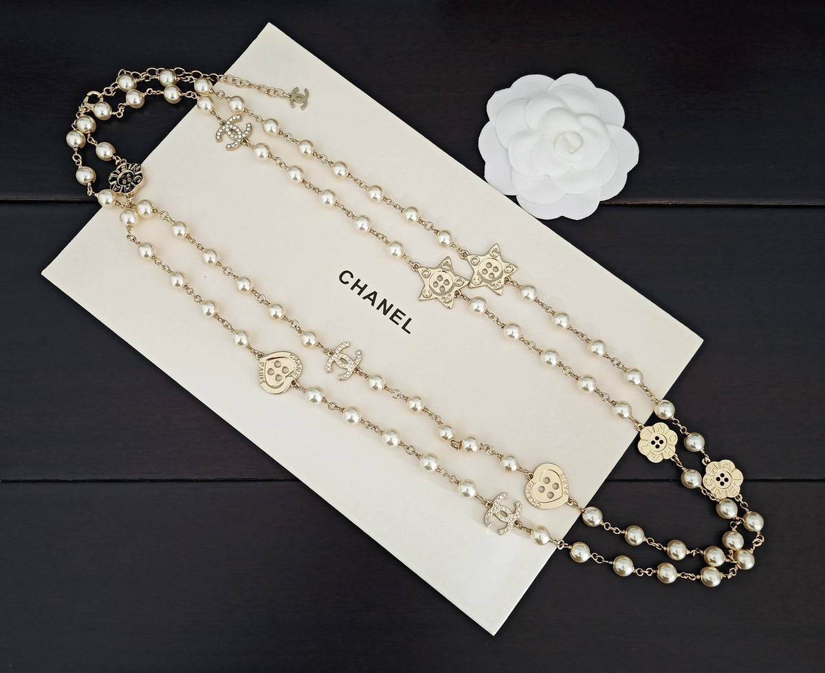 Pearl Pearl-Detail Pendant Necklace – Pearl Detail – Design 027 side detail