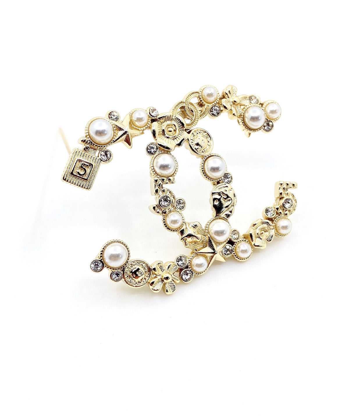 Signature Emblem Brooch in Polished Metal-Tone – Design 009 detail view