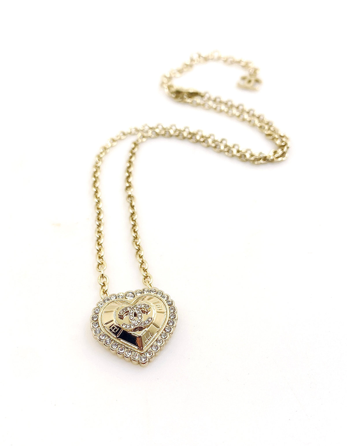 Heart Pendant Necklace in Gold-Tone – Heart Detail – Design 003 main product view