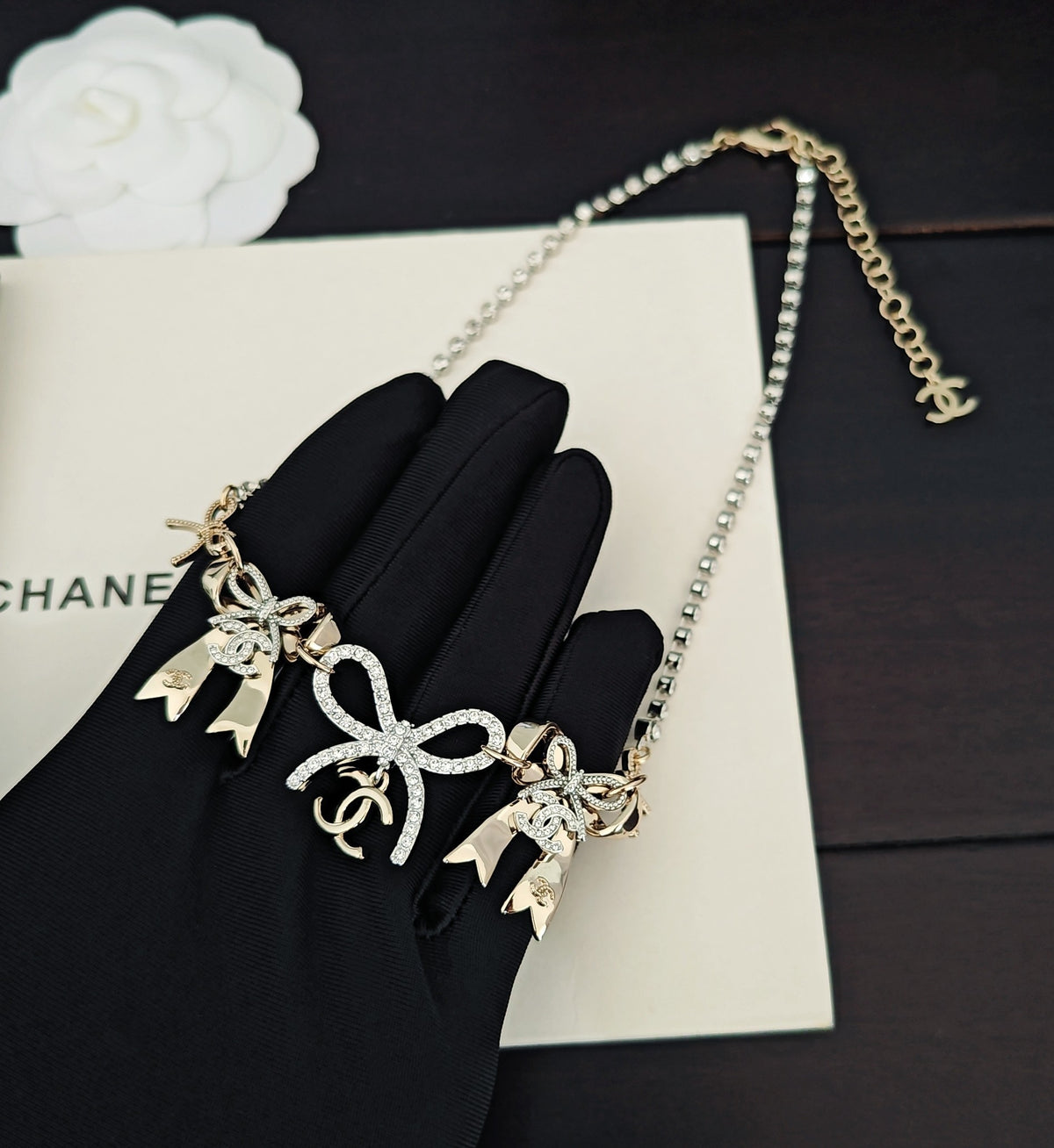 Bow Pendant Necklace in Gold-Tone – Design 002 detail view
