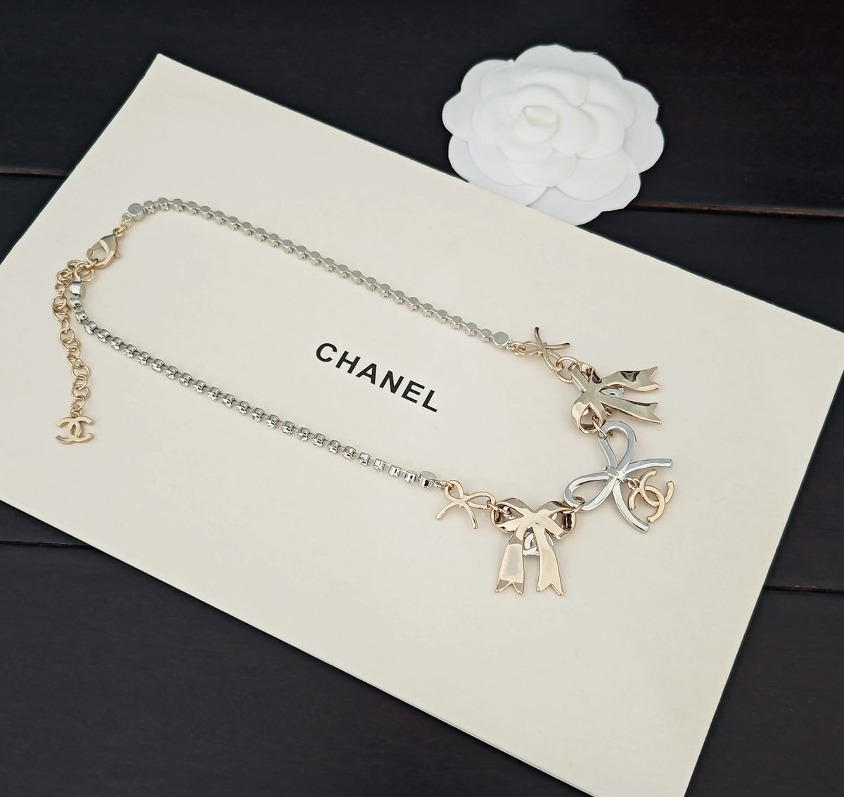 Bow Pendant Necklace in Gold-Tone – Design 002 side detail