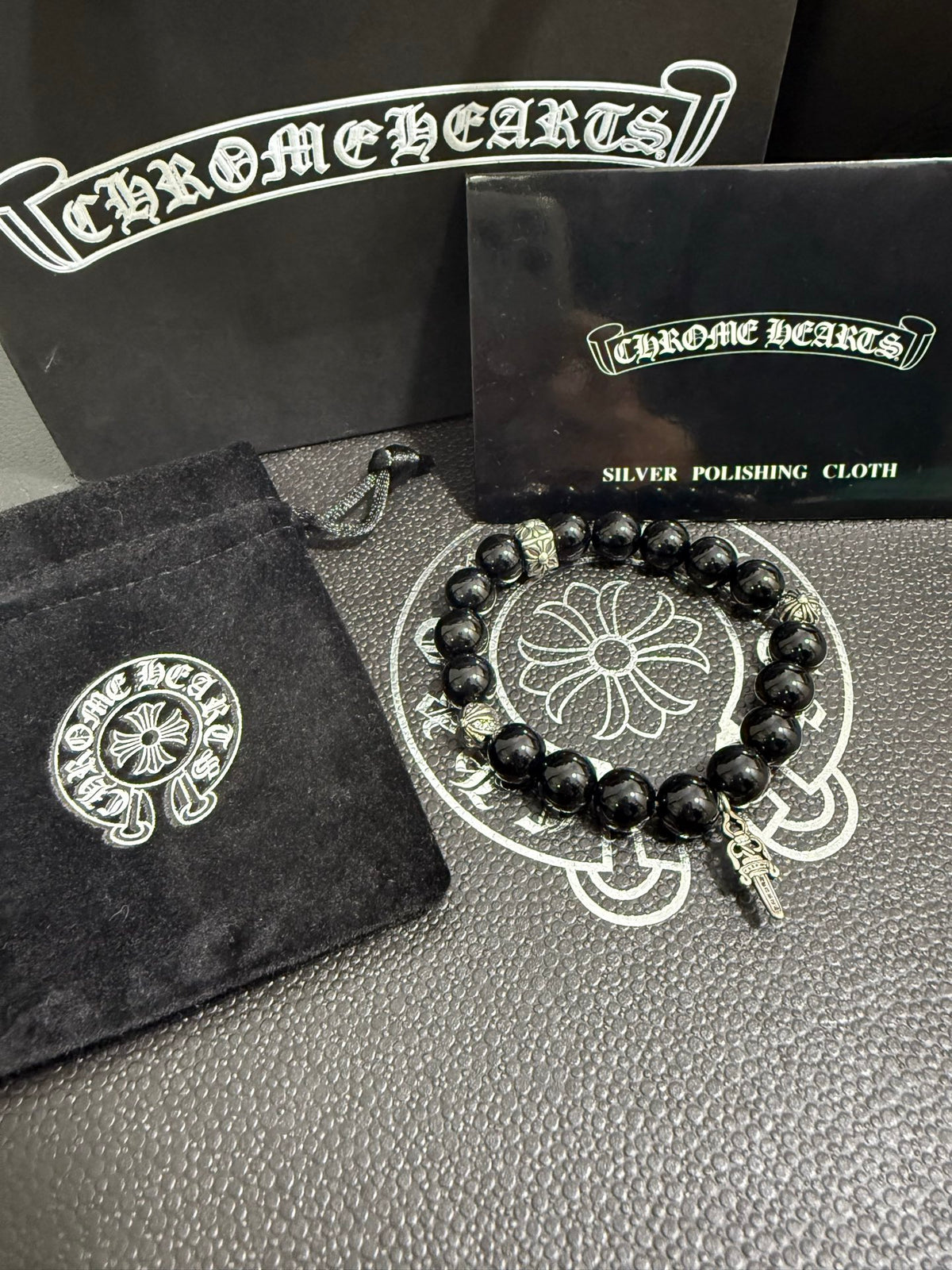 Gothic Emblem Beaded Bracelet in Antique Silver-Tone – Design 30 close-up detail