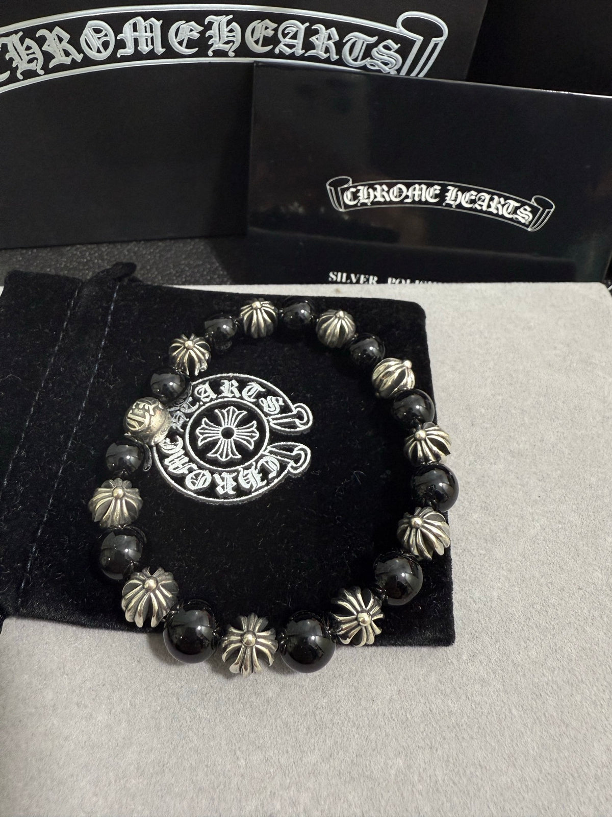 Gothic Emblem Beaded Bracelet in Antique Silver-Tone – Design 32 detail view