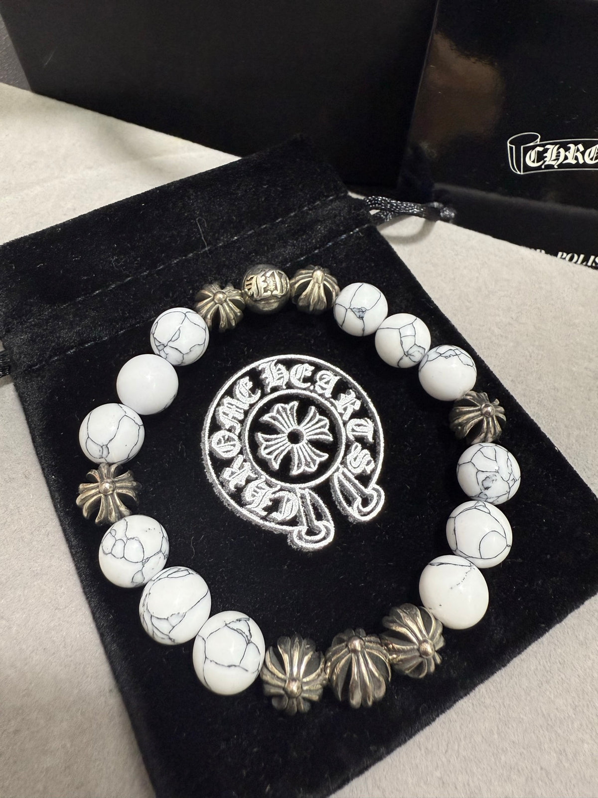 Gothic Emblem Jewelry Accessory in Antique Silver-Tone – Design 08 close-up detail