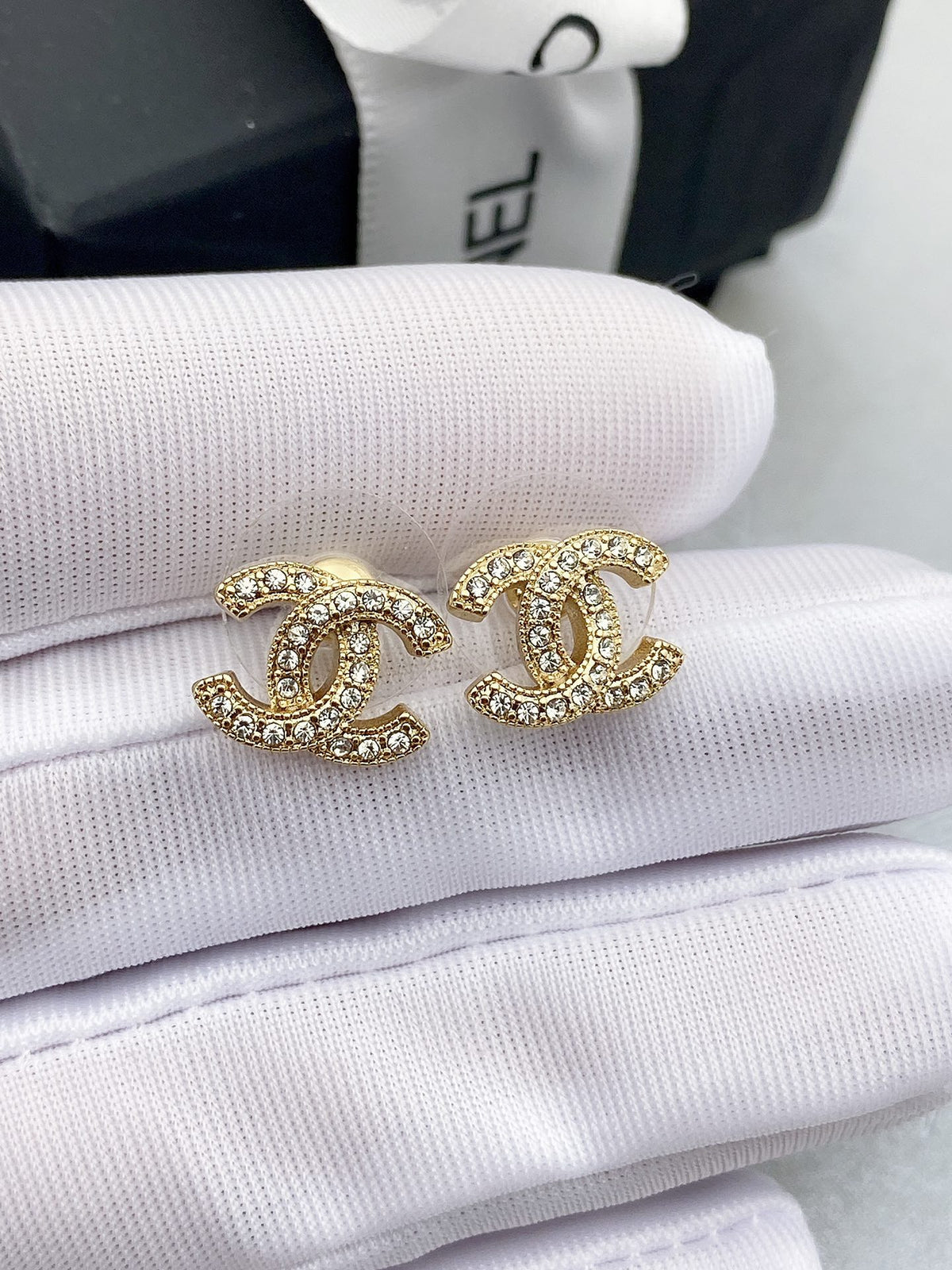 Signature Emblem Stud Earrings in Gold-Tone – Design 030 side detail
