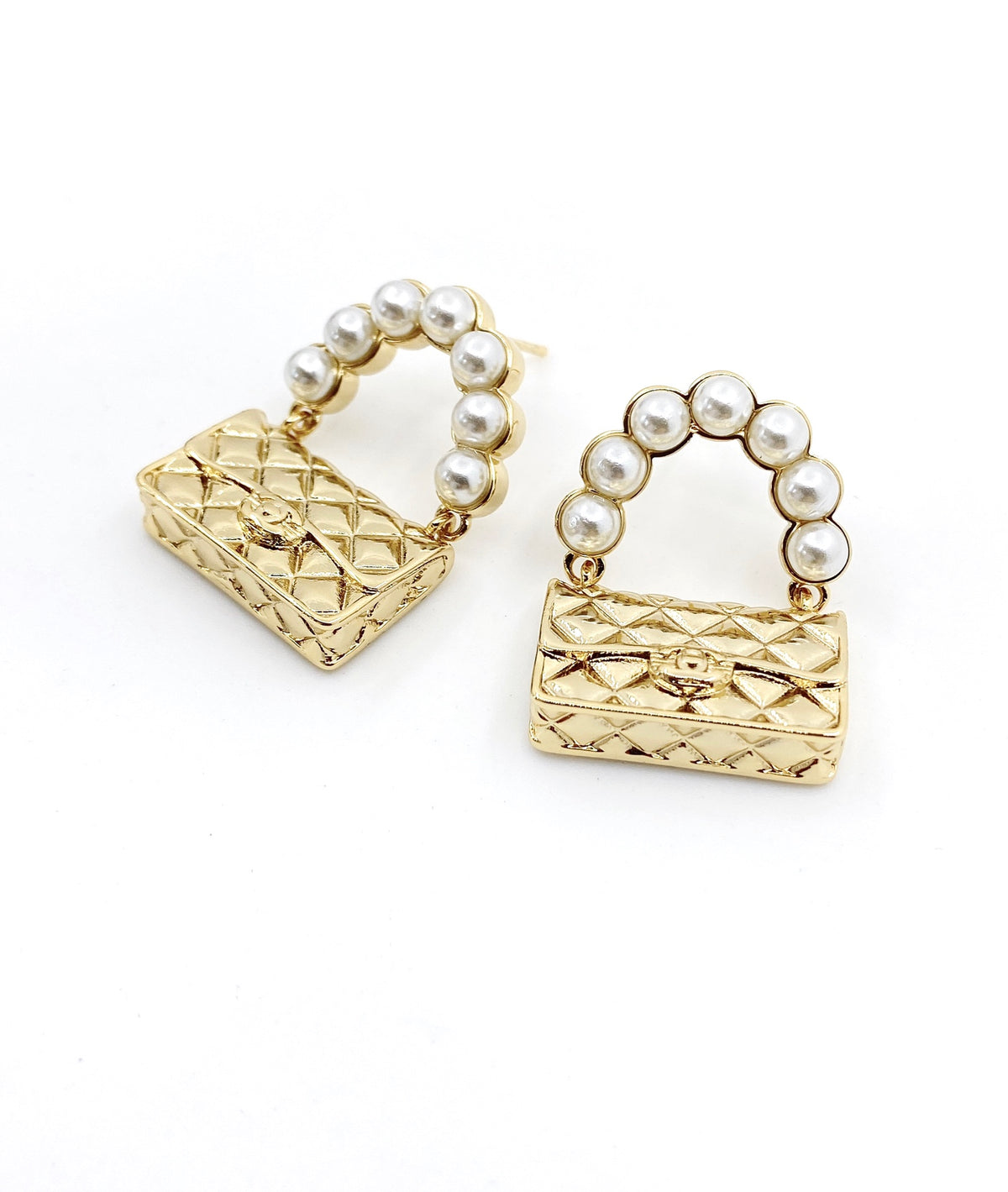 Pearl Pearl-Detail Statement Earrings – Pearl Detail – Design 005 close-up detail