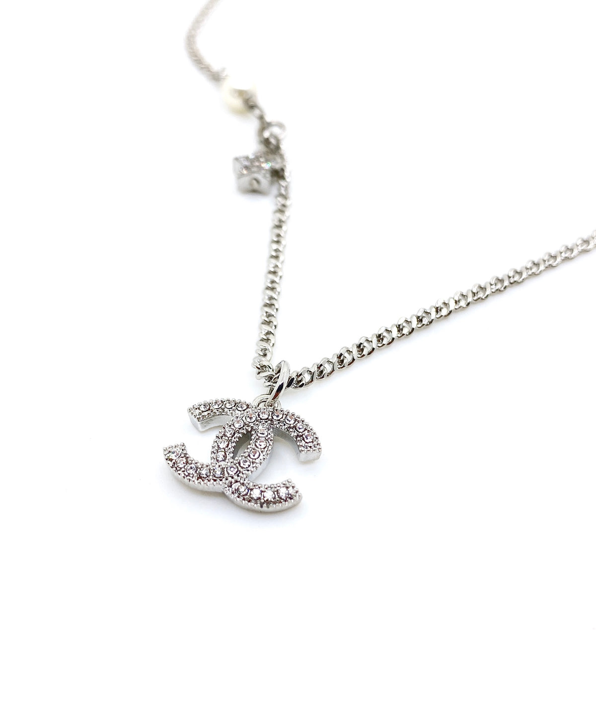 Star Pendant Necklace in Polished Metal-Tone – Star Detail detail view