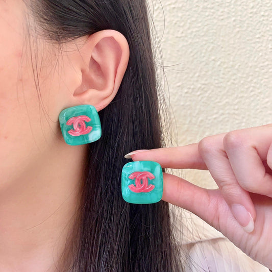 Double-C Emblem Stud Earrings in Polished Metal-Tone – Design 319 main product view